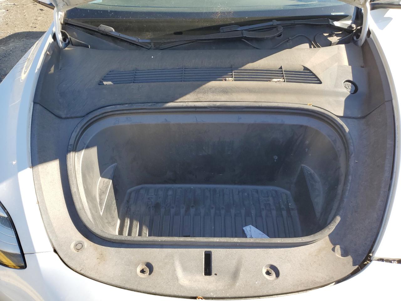 2022 TESLA MODEL Y  VIN:7SAYGAEE3NF466378
