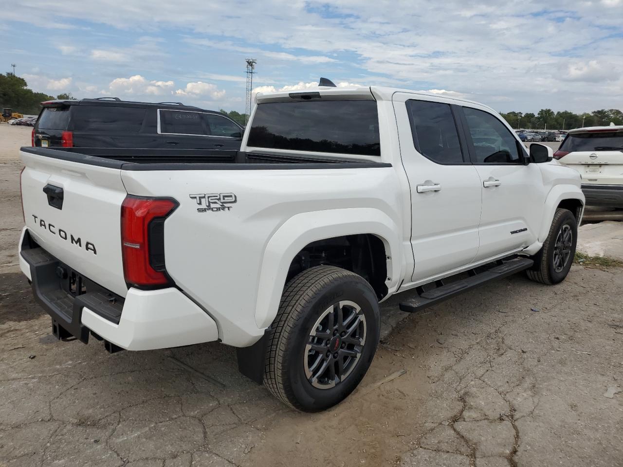 2024 TOYOTA TACOMA DOUBLE CAB VIN:3TMKB5FN4RM002993