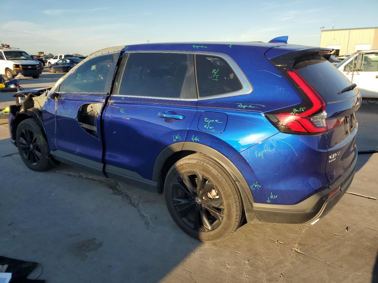 2023 HONDA CR-V SPORT TOURING VIN:7FARS6H92PE023240