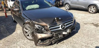 2016 Mercedes-Benz E 220 VIN: