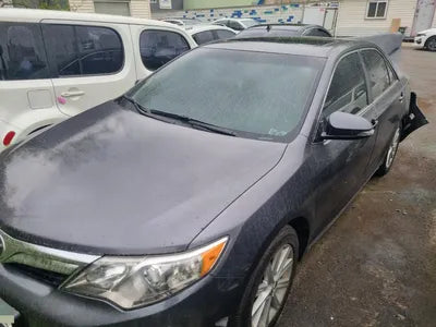 2014 Toyota Camry VIN: