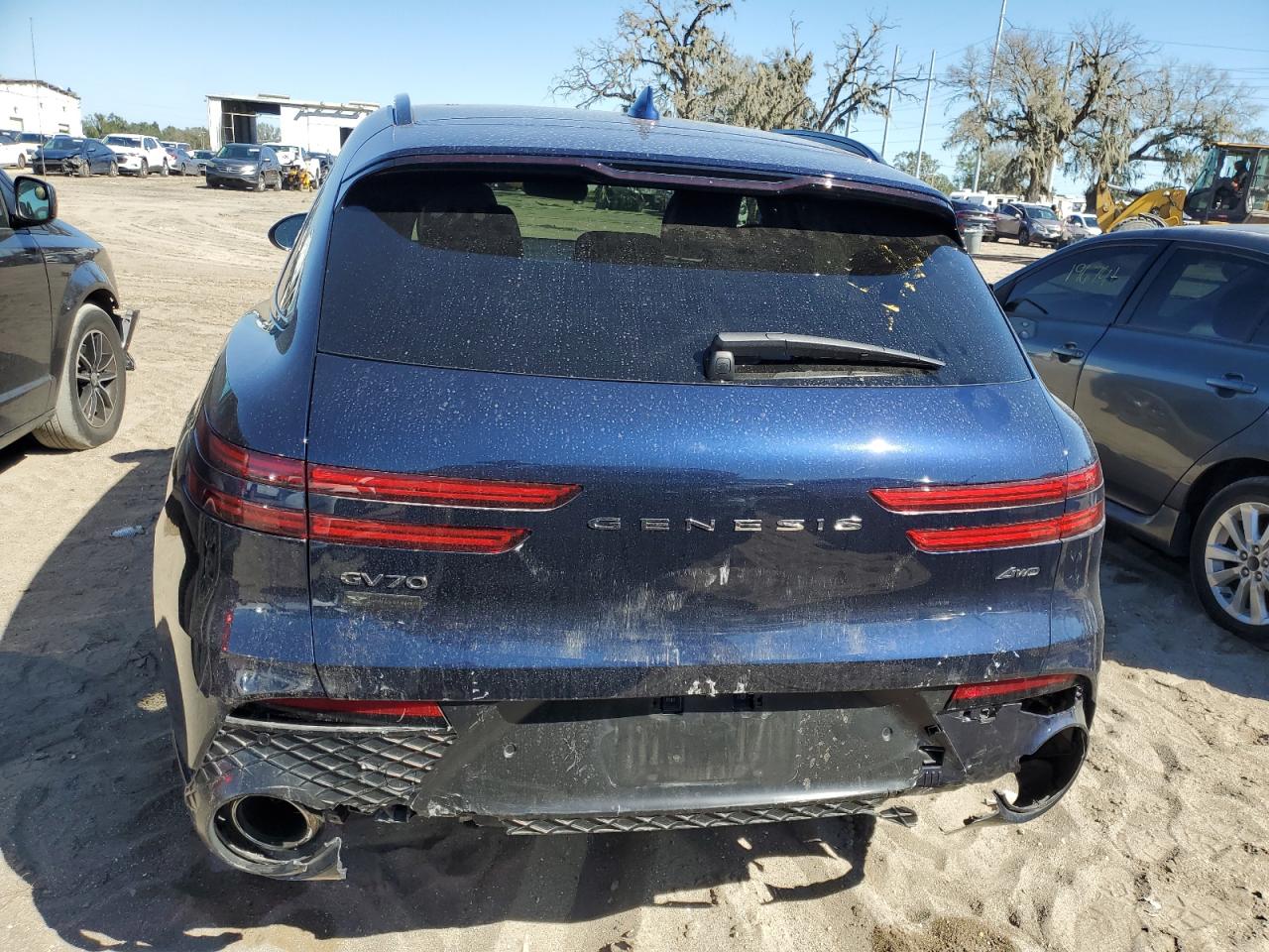 2023 GENESIS GV70 BASE VIN:KMUMADTB2PU090075