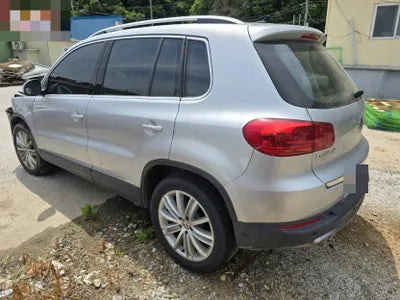 2015 Volkswagen Tiguan VIN:
