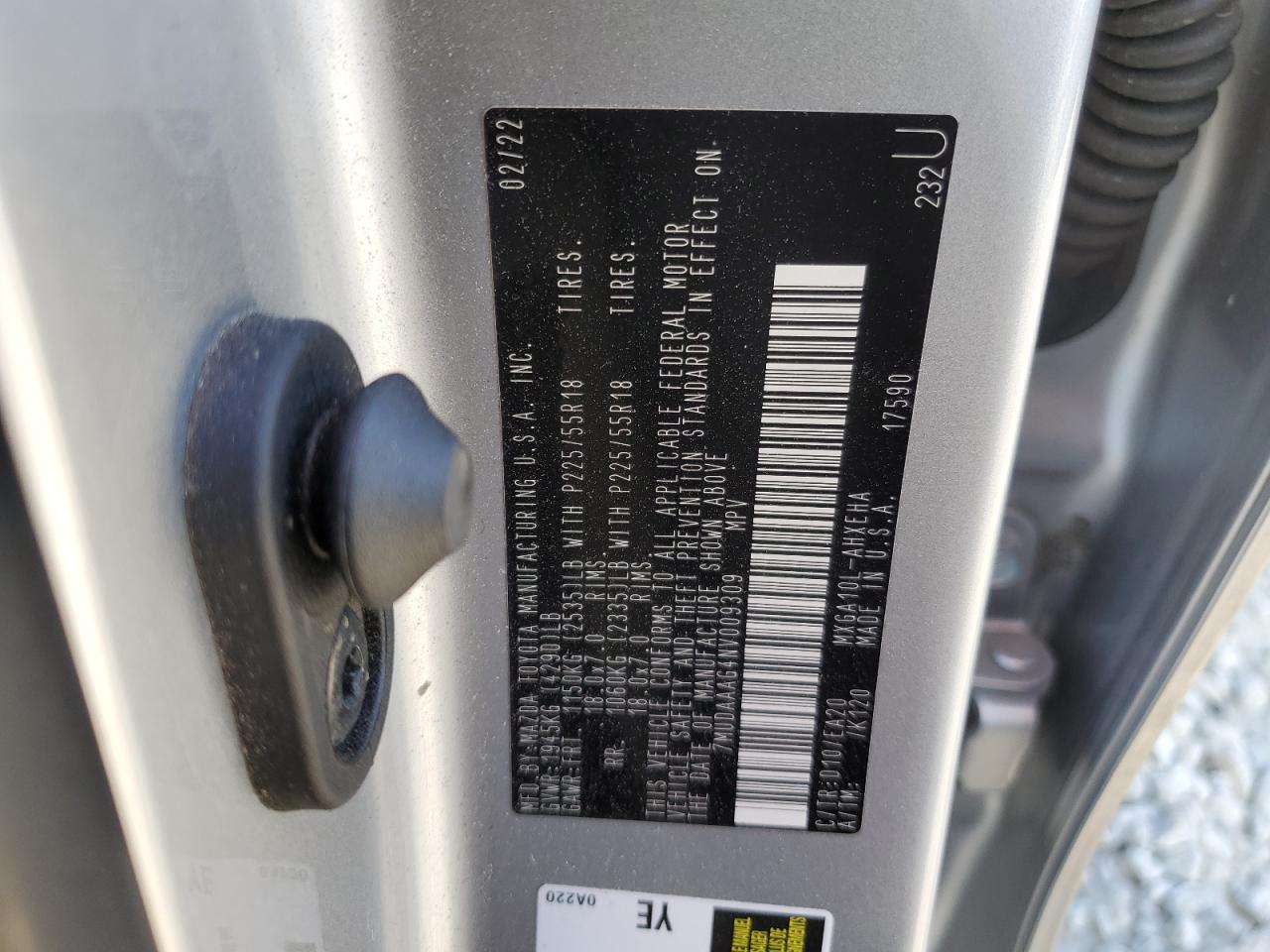 2022 TOYOTA COROLLA CROSS XLE VIN:7MUDAAAG4NV009309