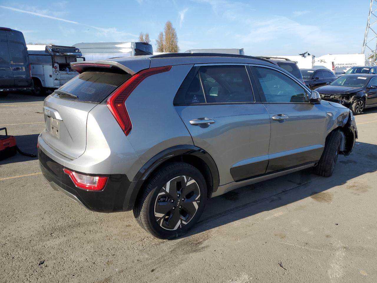 2023 KIA NIRO WIND VIN:KNDCR3L18P5029106