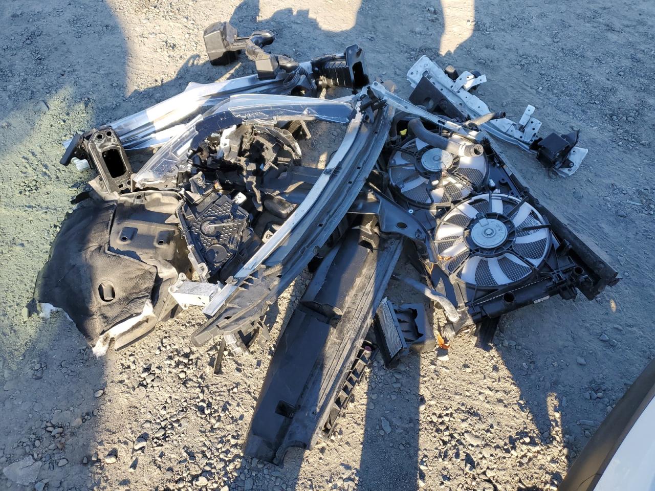 2022 TOYOTA PRIUS NIGHT SHADE VIN:JTDKAMFU6N3159215