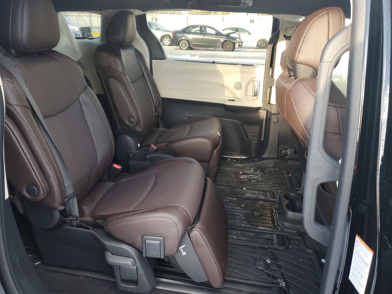 2024 TOYOTA SIENNA LIMITED VIN:5TDESKFC8RS144211