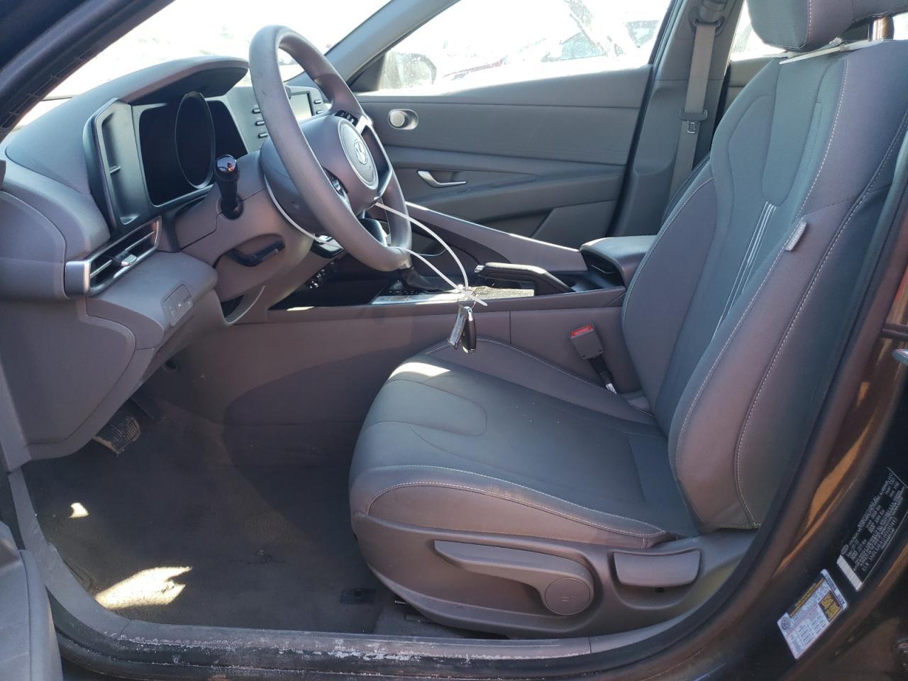 2023 HYUNDAI ELANTRA SEL VIN:5NPLM4AG9PH101443