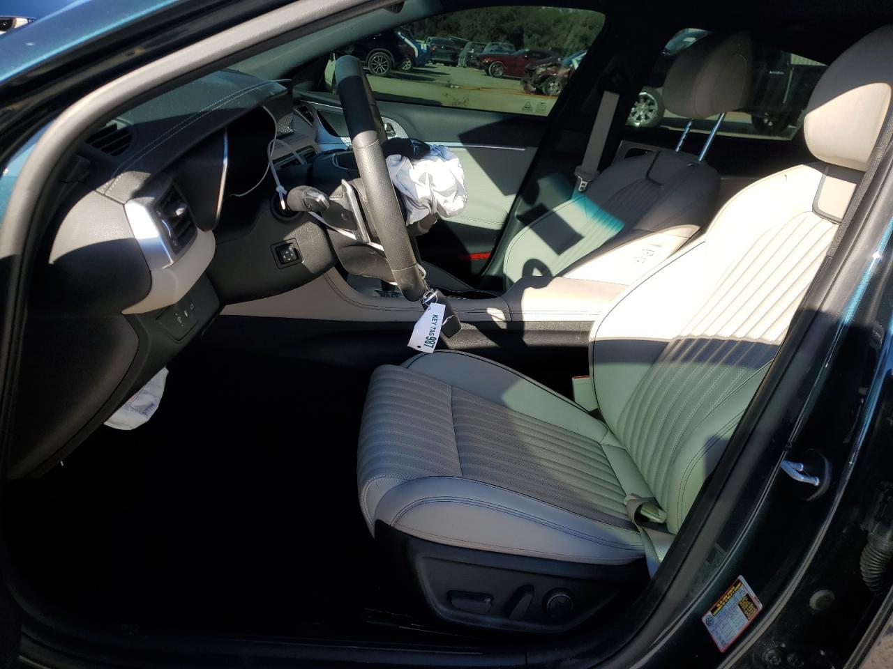 2023 GENESIS G70 BASE VIN:KMTG34TA5PU129955