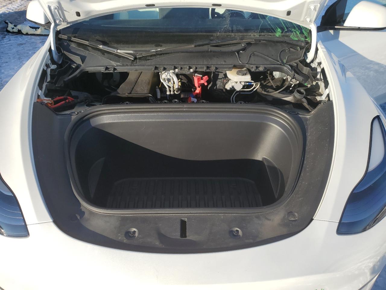 2023 TESLA MODEL Y  VIN:7SAYGDEE9PF755544