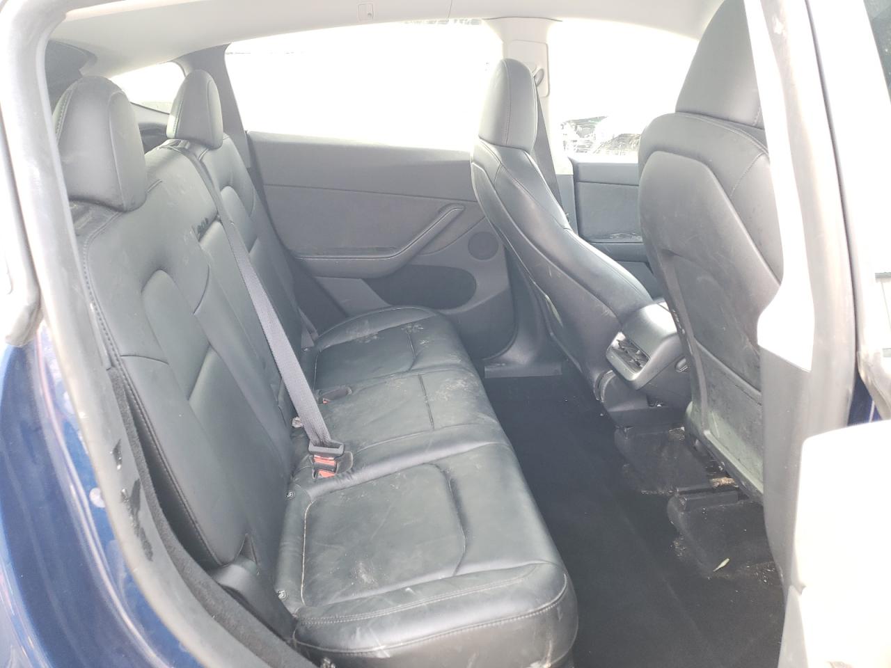 2023 TESLA MODEL Y  VIN:7SAYGDEE8PA124300