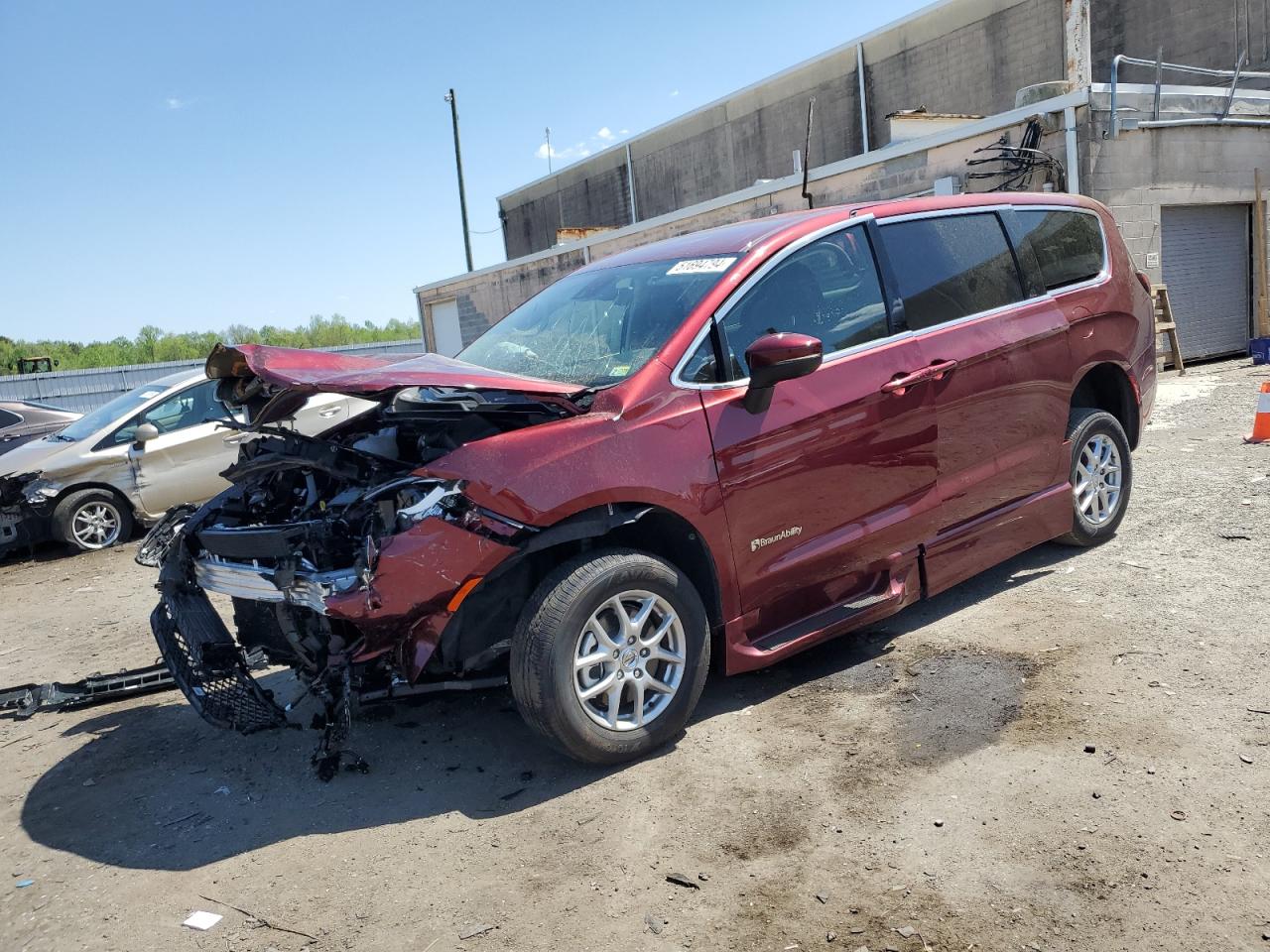 2023 CHRYSLER PACIFICA TOURING L VIN:2C4RC1BG1PR582575