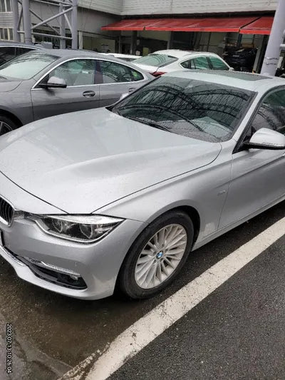 2018 BMW 320 VIN: