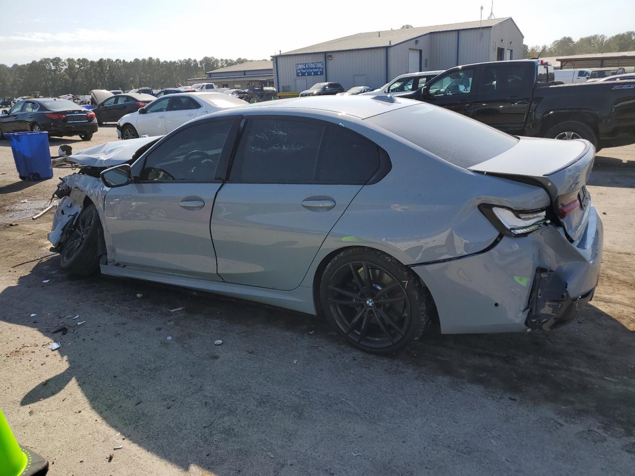 2023 BMW 330XI  VIN:3MW89FF00P8D66606