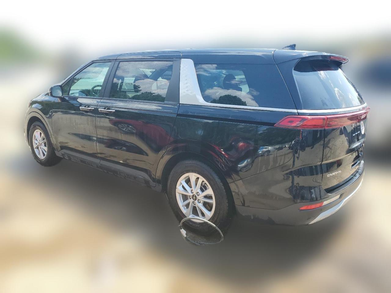 2023 KIA CARNIVAL LX VIN:KNDNB4H38P6234495