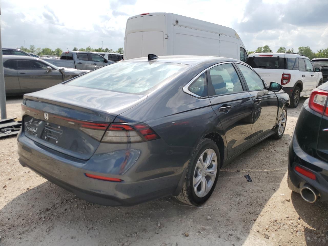 2024 HONDA ACCORD LX VIN:1HGCY1F25RA015221