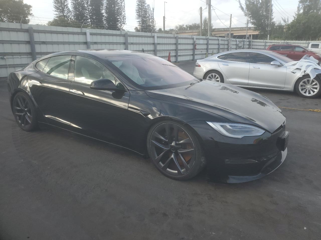 2022 TESLA MODEL S  VIN:5YJSA1E64NF461218