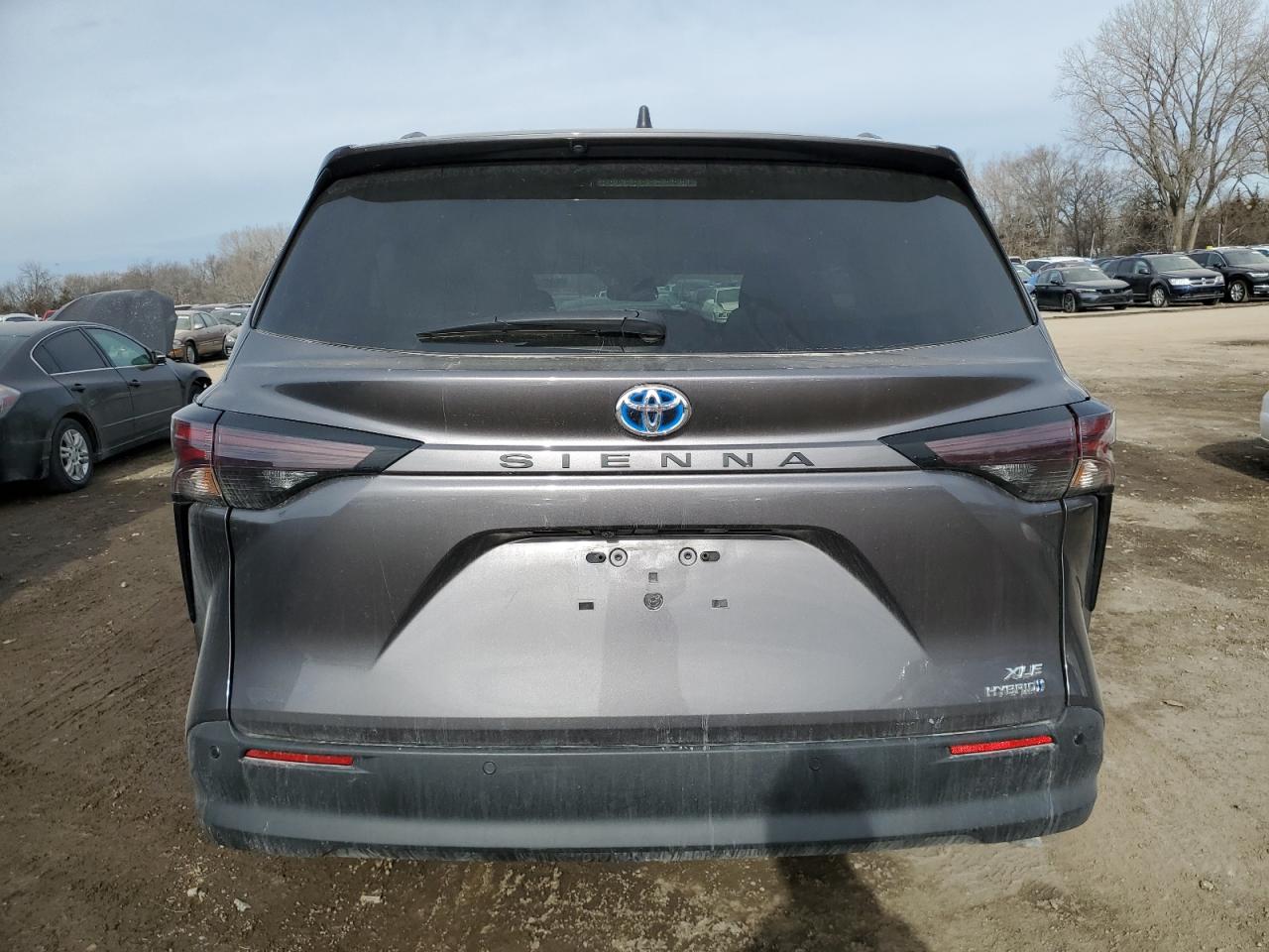 2023 TOYOTA SIENNA XLE VIN:5TDJRKEC3PS145811