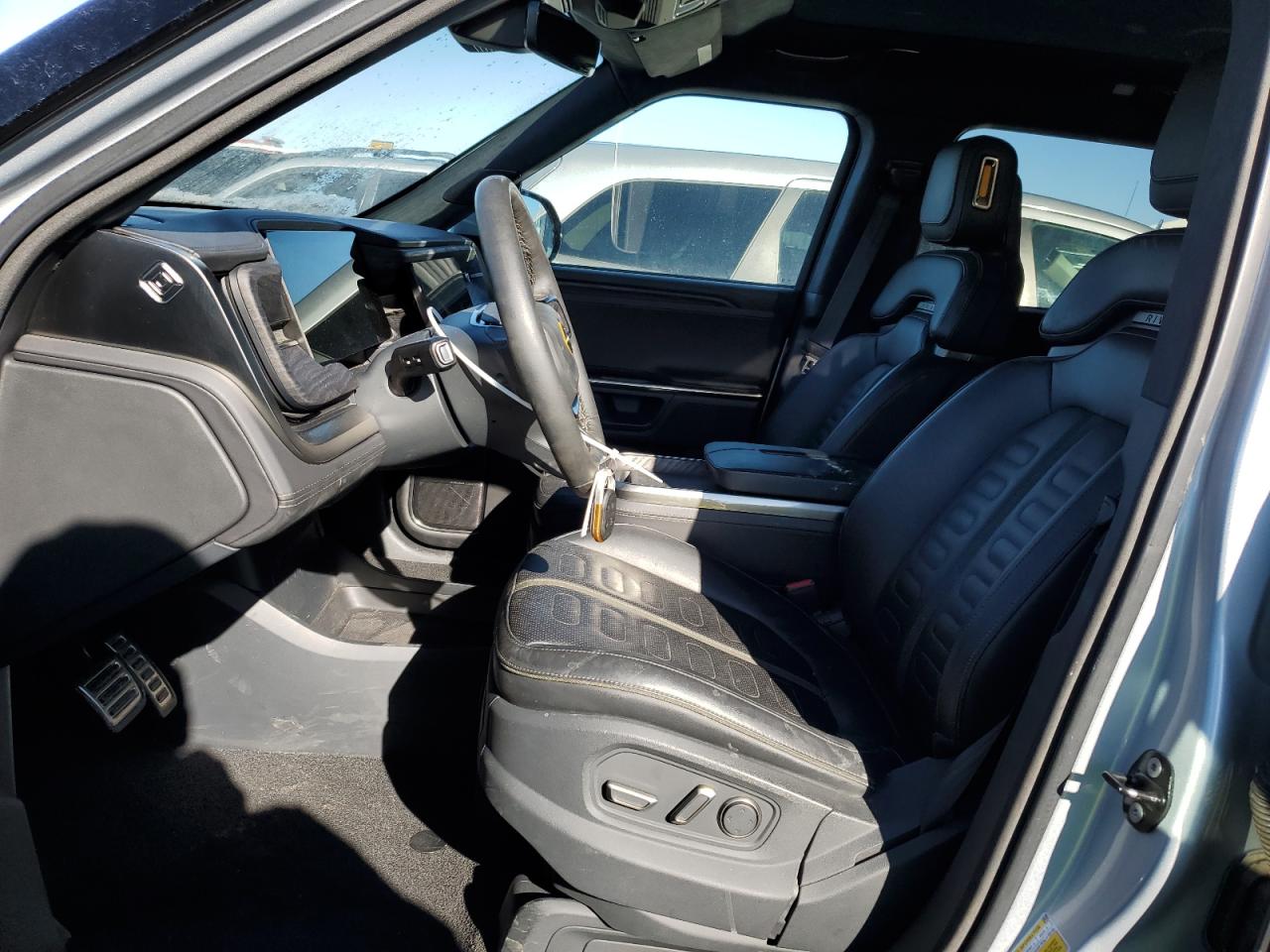 2023 RIVIAN R1T ADVENTURE VIN:7FCTGAAA5PN017311