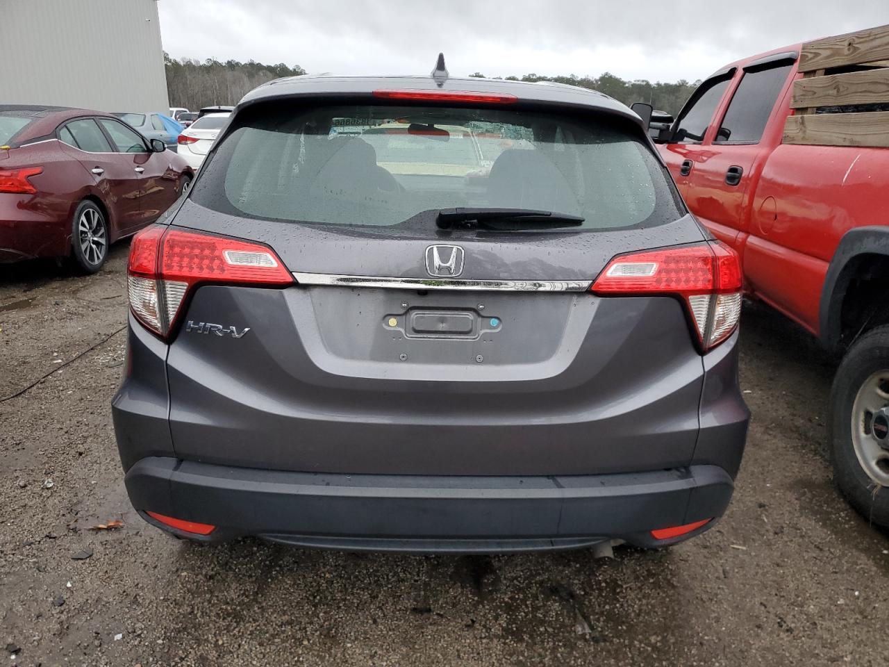 2022 HONDA HR-V LX VIN:3CZRU5H38NM706879