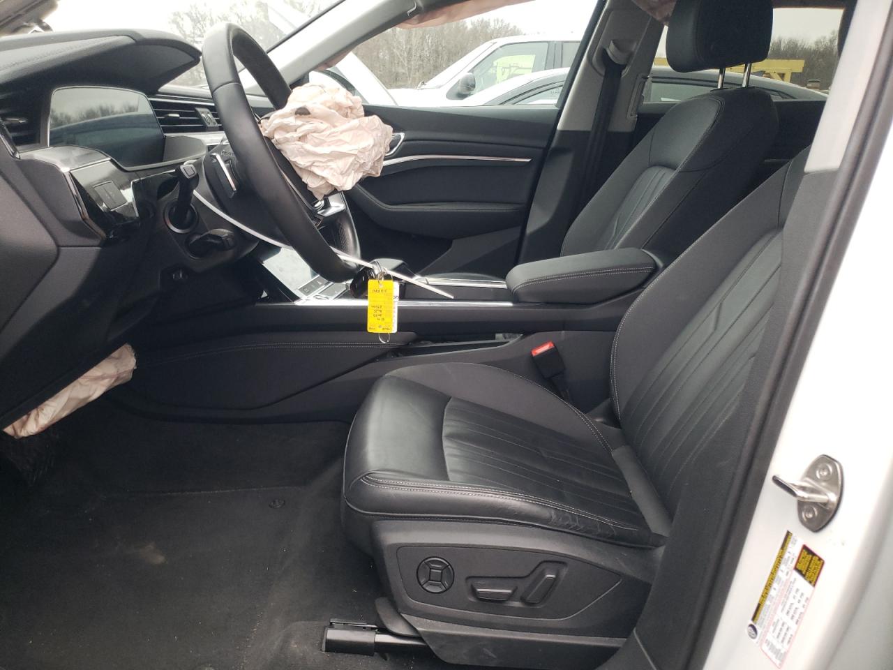 2023 AUDI E-TRON PREMIUM VIN:WA1AAAGE6PB000389
