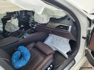 2021 BMW 530 WBA51AG03MCG30811 VIN:WBA51AG03MCG30811