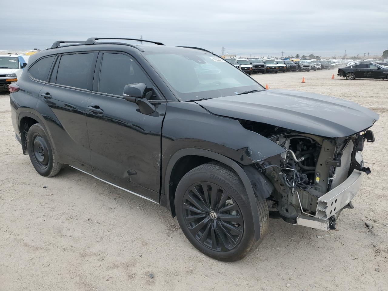 2024 TOYOTA HIGHLANDER LE VIN:5TDKDRAH4RS529886