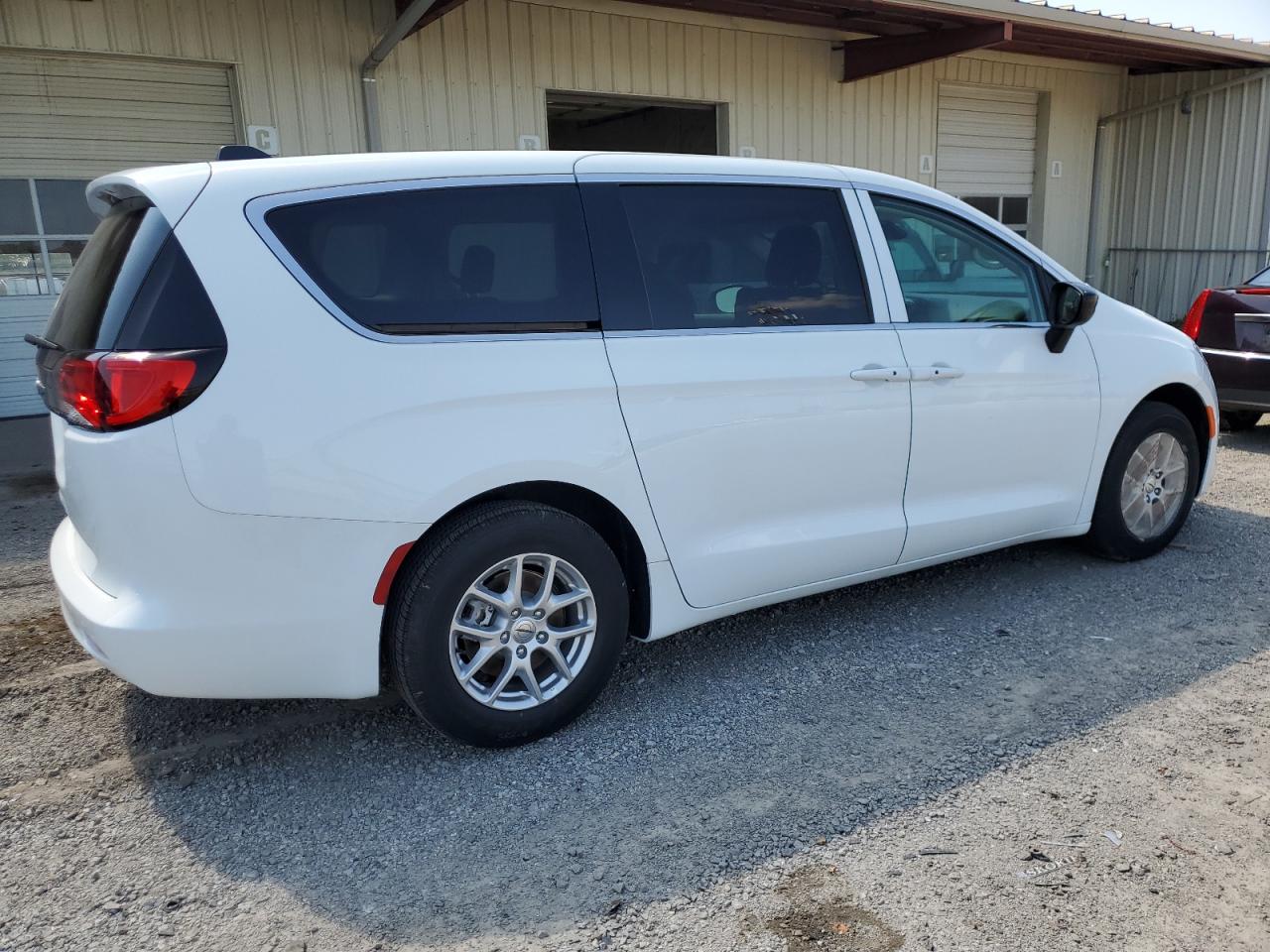 2024 CHRYSLER VOYAGER LX VIN:2C4RC1CG7RR126324