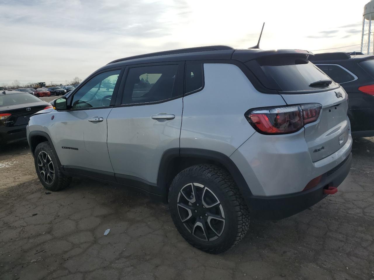 2024 JEEP COMPASS TRAILHAWK VIN:3C4NJDDN2RT145072