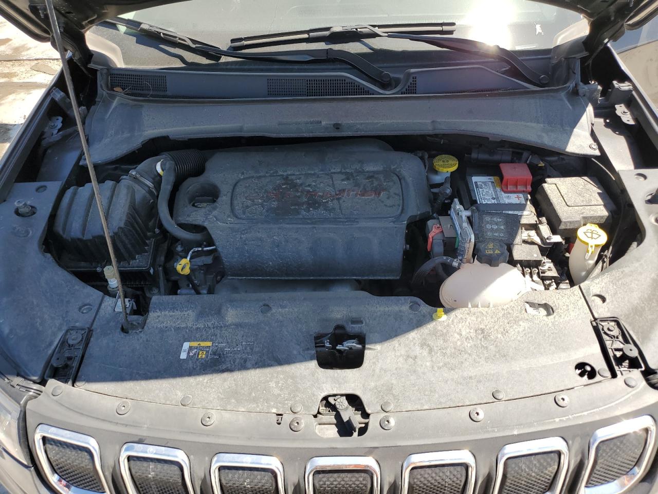 2022 JEEP COMPASS LATITUDE VIN:3C4NJDBB8NT223535