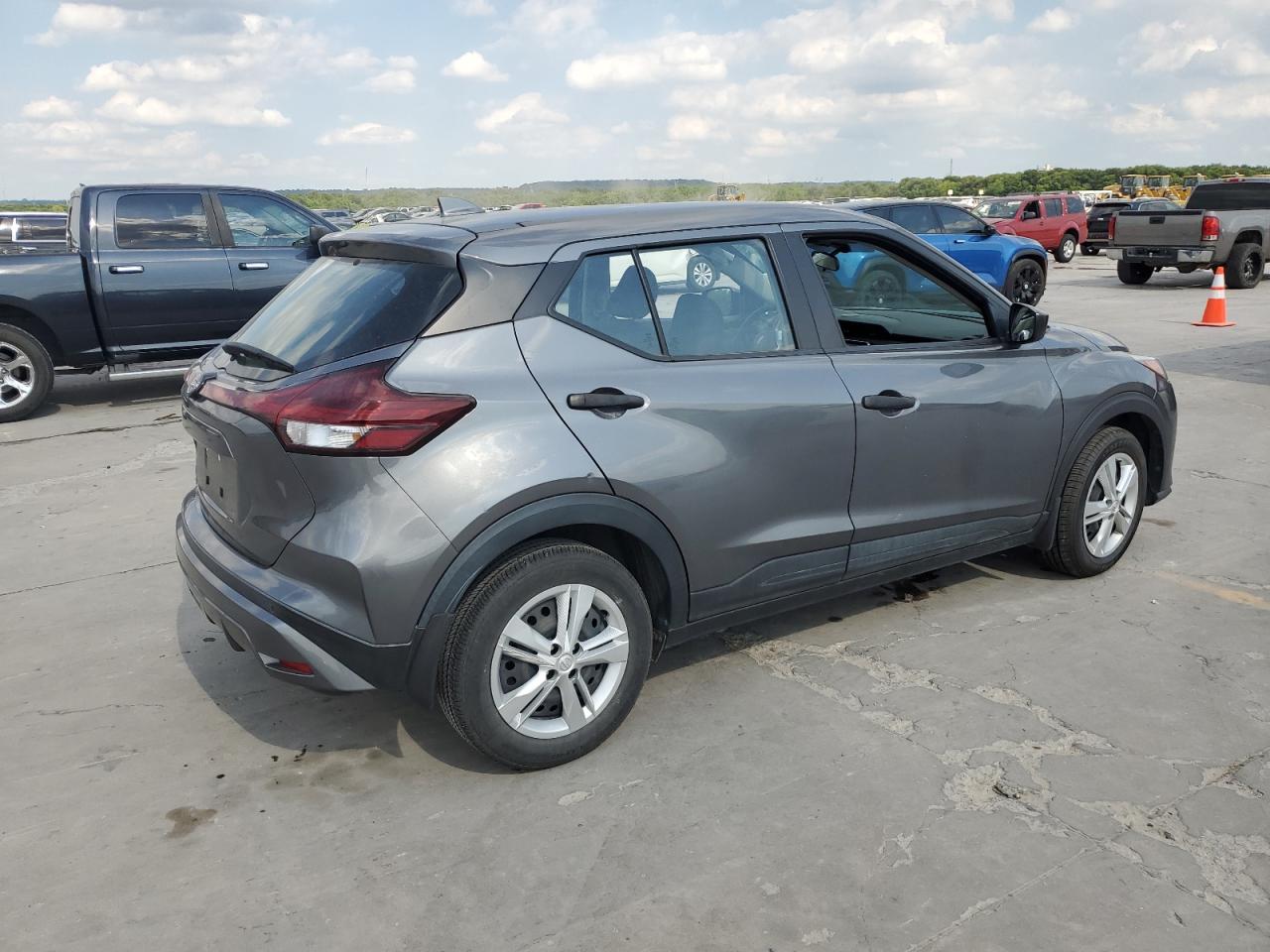 2022 NISSAN KICKS S VIN:3N1CP5BV5NL485408