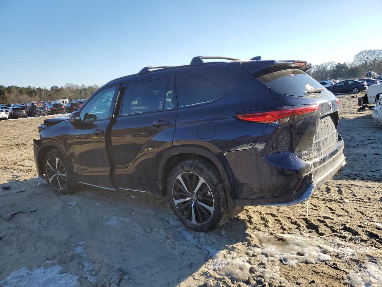 2022 TOYOTA HIGHLANDER XSE VIN:5TDLZRBHXNS239294