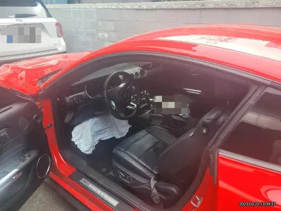 2019 Ford Mustang 1FA6P8TH0K5128076 VIN:1FA6P8TH0K5128076