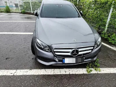 2020 Mercedes-Benz E 300 VIN: