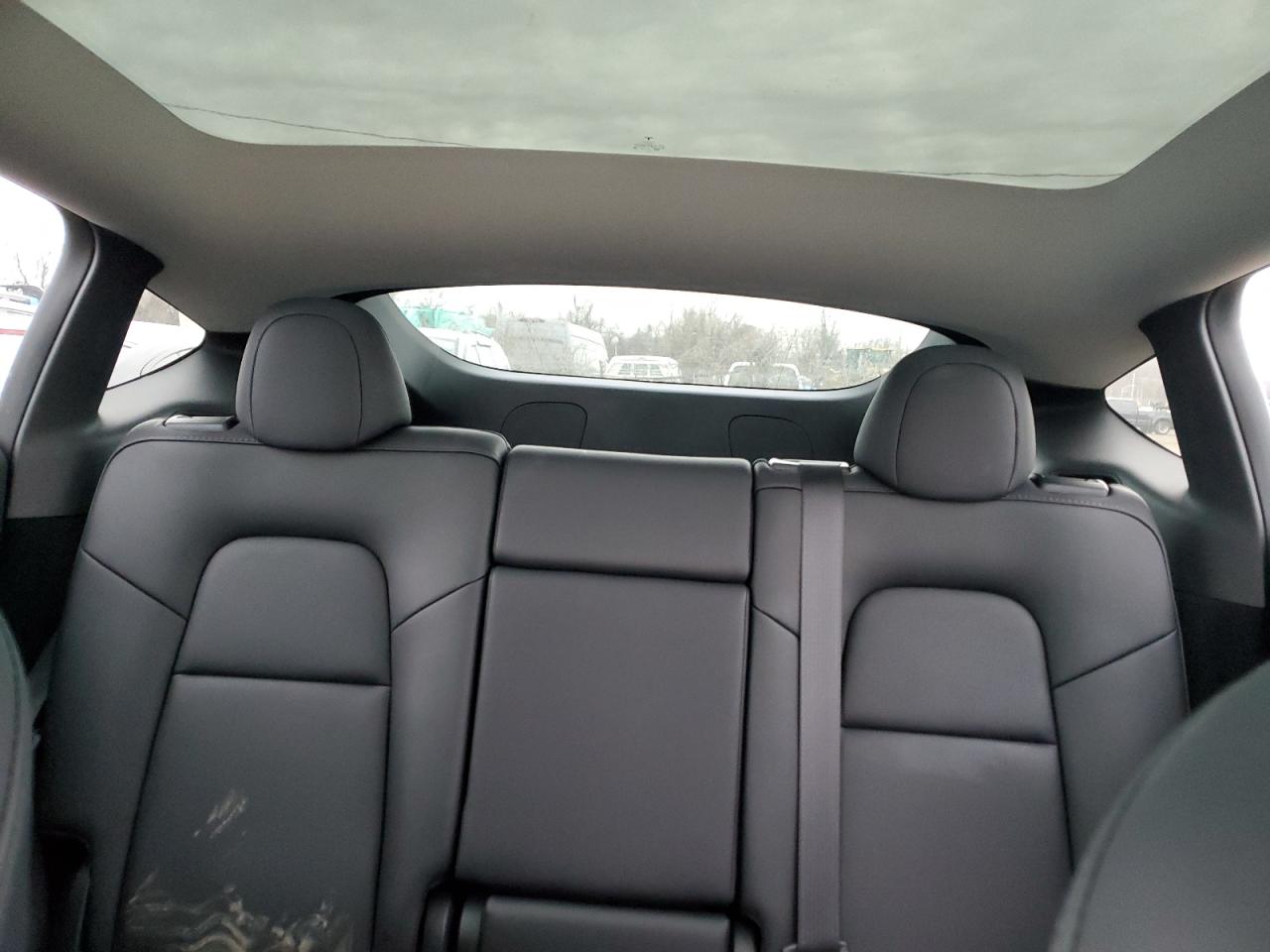 2023 TESLA MODEL Y  VIN:7SAYGDEE1PA205753