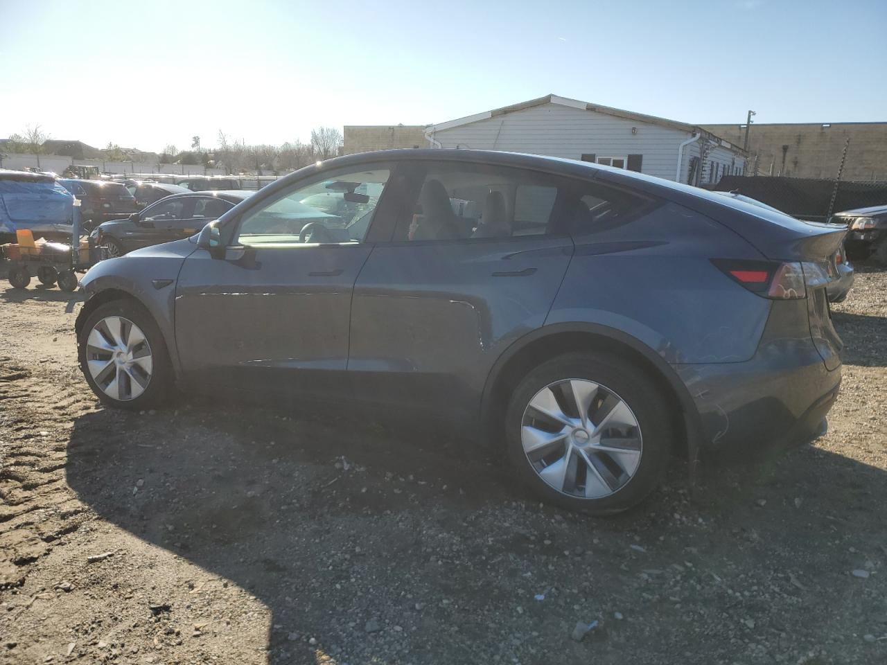 2023 TESLA MODEL Y  VIN:7SAYGDEE3PA102060