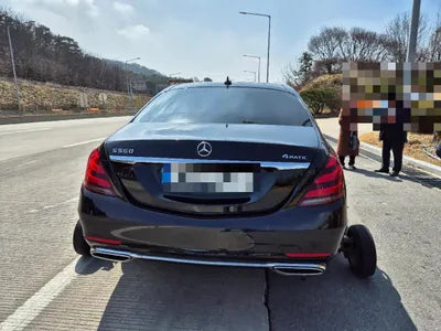 2018 Mercedes-Benz S 400 VIN: