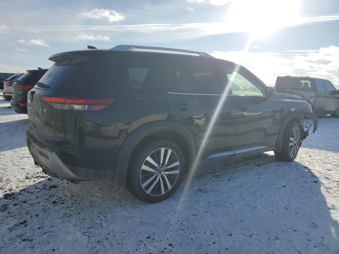 2022 NISSAN PATHFINDER PLATINUM VIN:5N1DR3DF6NC224561