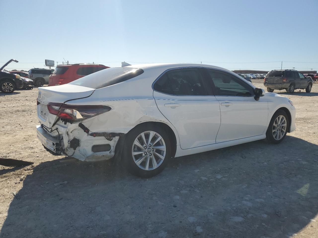 2024 TOYOTA CAMRY LE VIN:4T1R11AK9RU882913