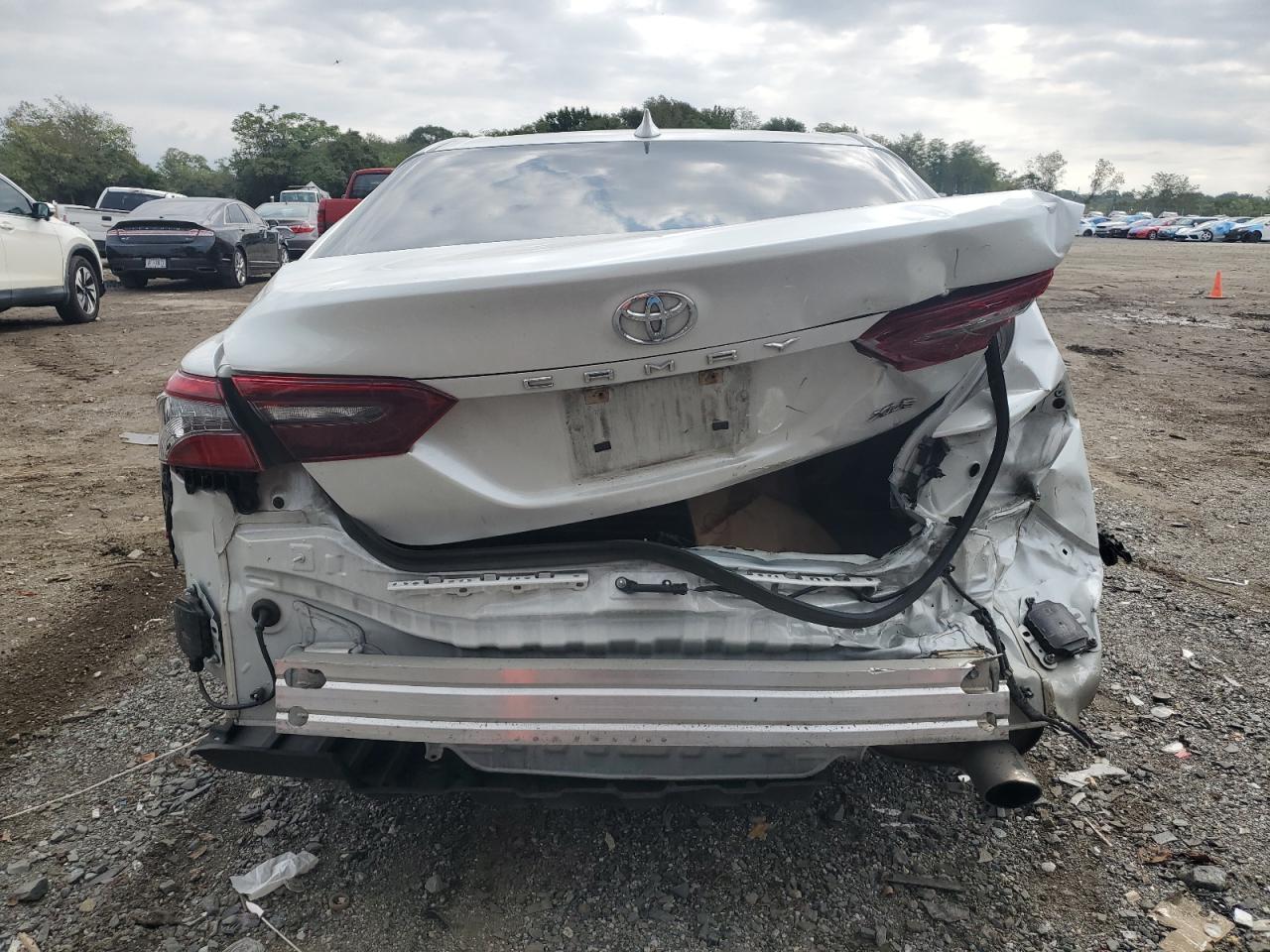 2022 TOYOTA CAMRY XLE VIN:4T1F11AK3NU022017