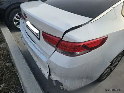 2016 Kia K5 KNAGX411BGA091913 VIN:KNAGX411BGA091913