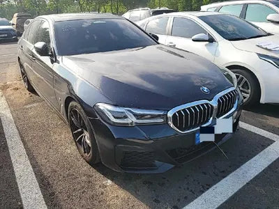 2022 BMW 520 VIN: