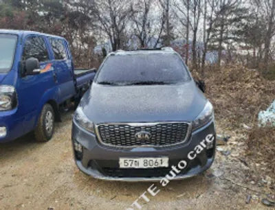 2018 Kia Sorento KNAPS81BDJA468186 VIN:KNAPS81BDJA468186
