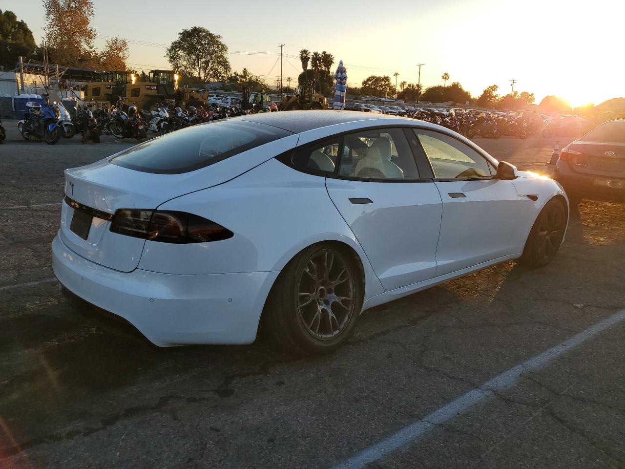 2022 TESLA MODEL S  VIN:5YJSA1E55NF491934