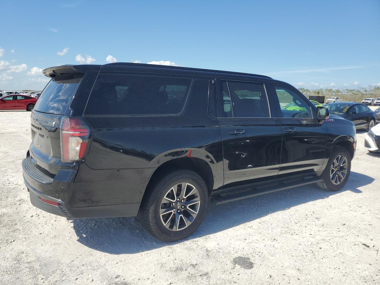 2022 CHEVROLET SUBURBAN K1500 Z71 VIN:1GNSKDKD6NR264814