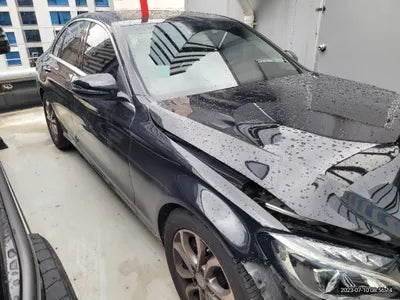 2016 Mercedes-Benz C 200 VIN: