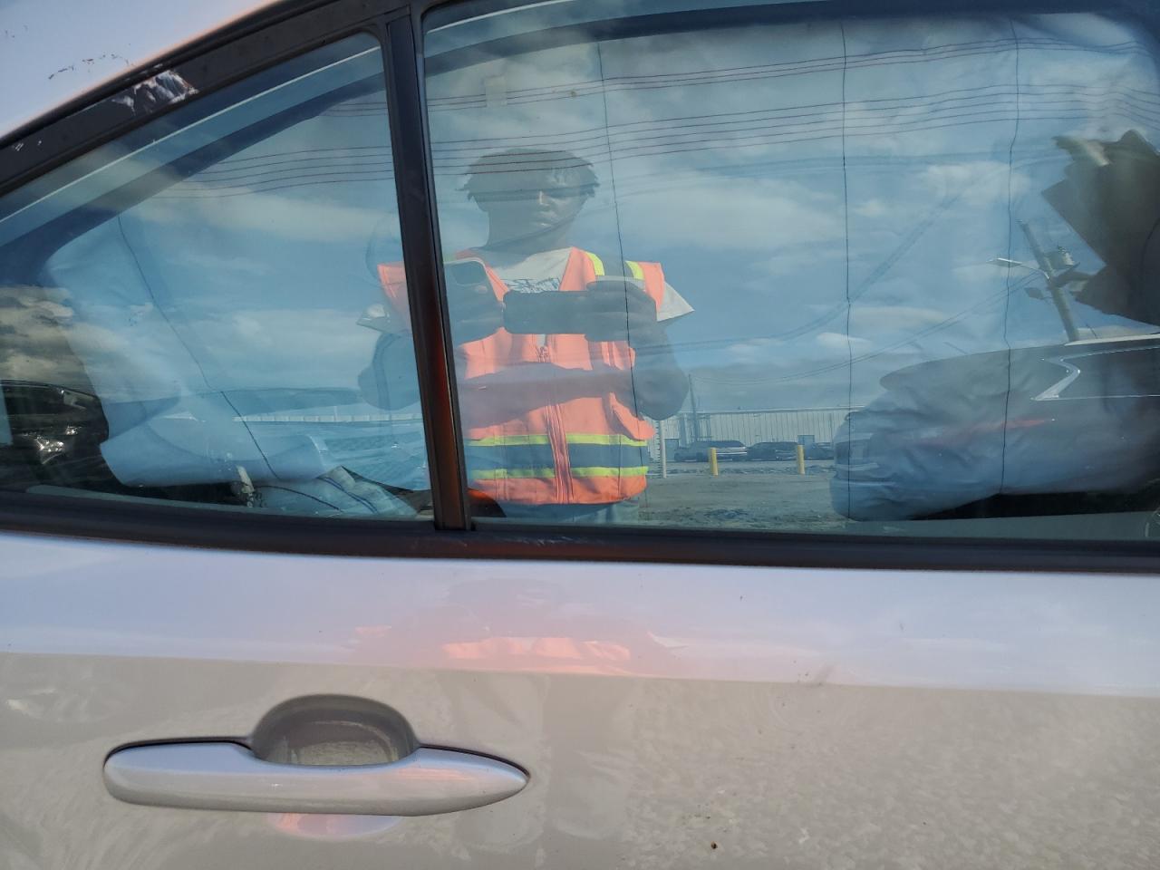 2022 TOYOTA COROLLA LE VIN:5YFEPMAE6NP359787