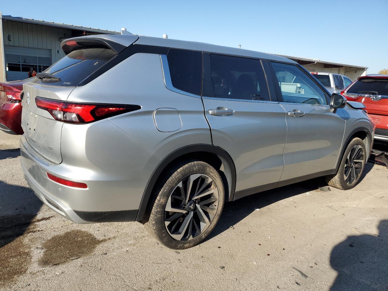 2022 MITSUBISHI OUTLANDER SE VIN:JA4J4UA89NZ049456