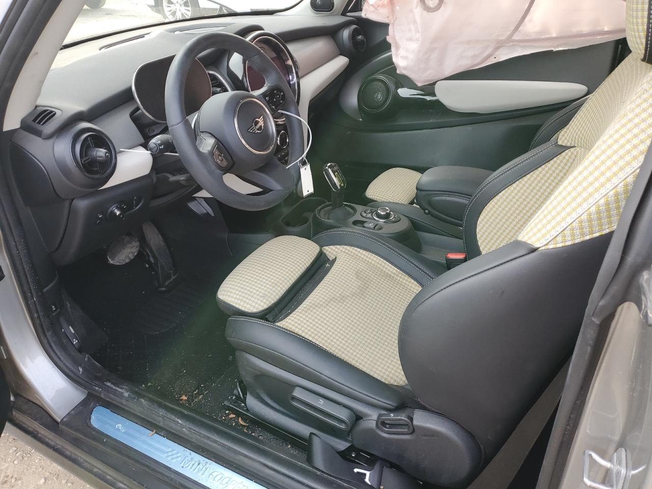 2024 MINI COOPER SE VIN:WMW13DJ09R2V40611