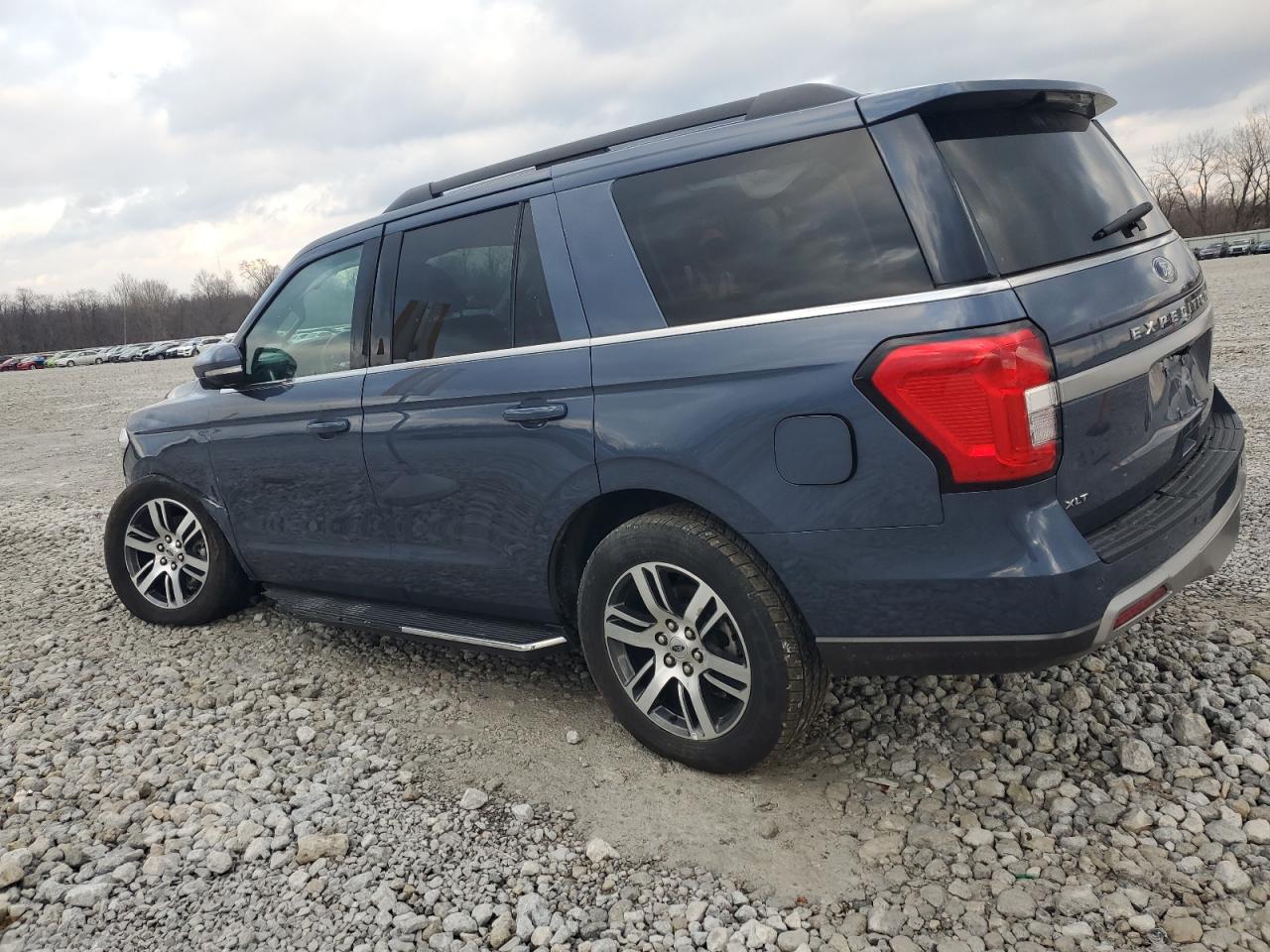 2022 FORD EXPEDITION XLT VIN:1FMJU1JT2NEA53876